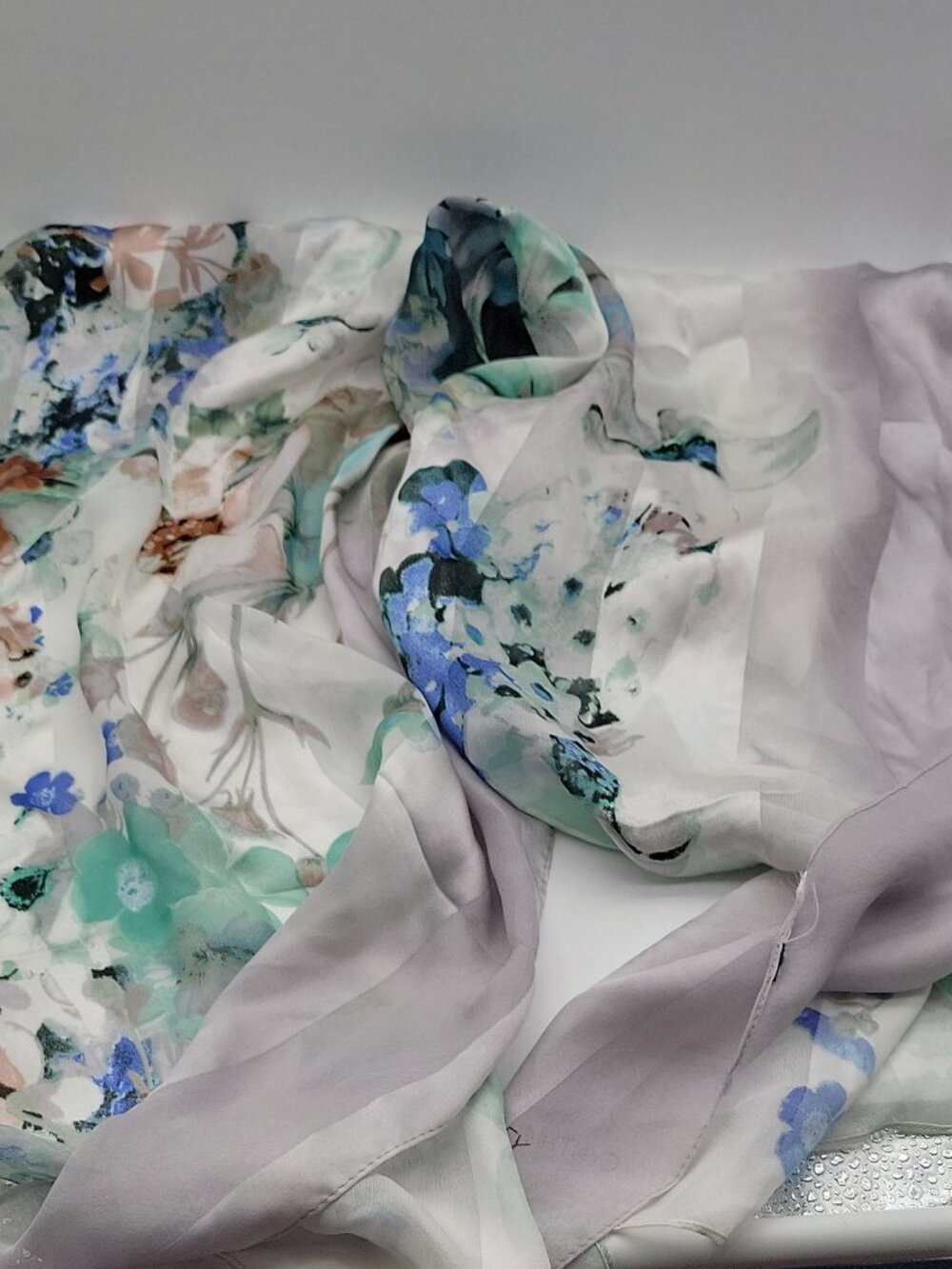 Cynthia Rowley Multicolor Floral Chiffon Rectangle Scarf Wrap Polyester Logo